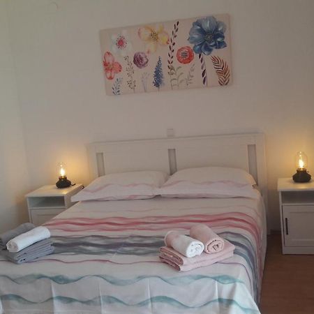 Apartman Barbat-Za Cijelu Obitelj Barbat na Rabu Eksteriør billede